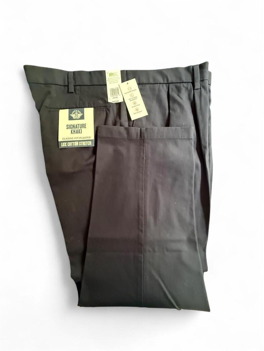 Dockers Men's Black and Grey Trousers